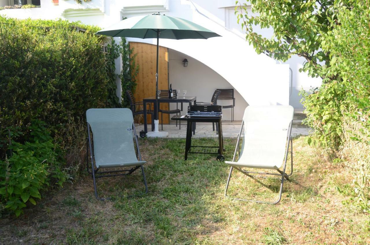 Jardin Du Petit Gatsby Apartment Carcassonne Exterior photo